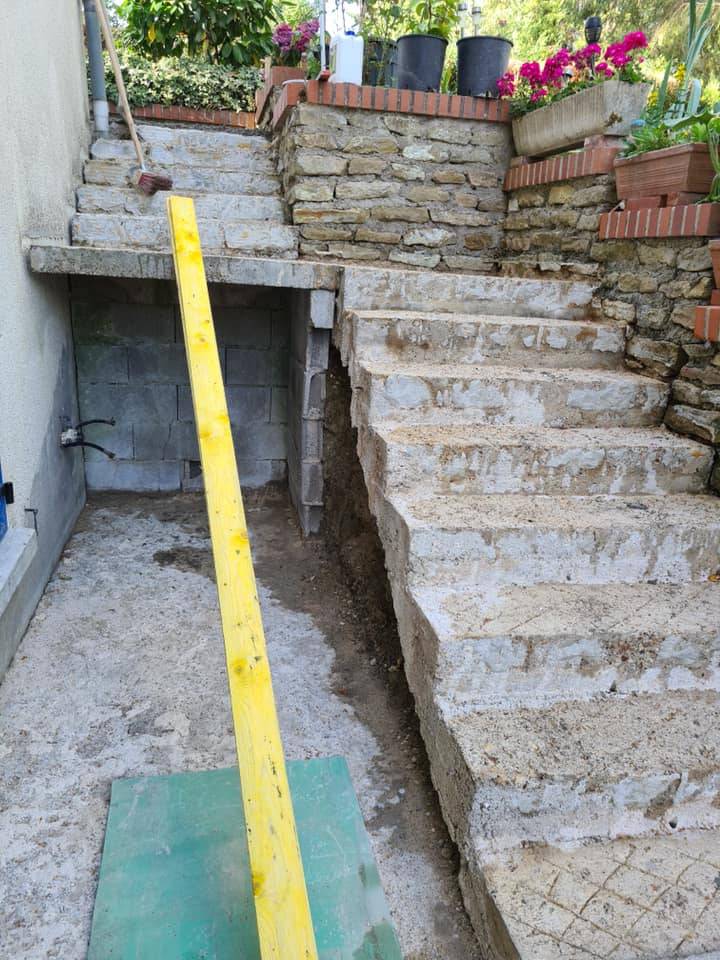 renovation-escalier-avant